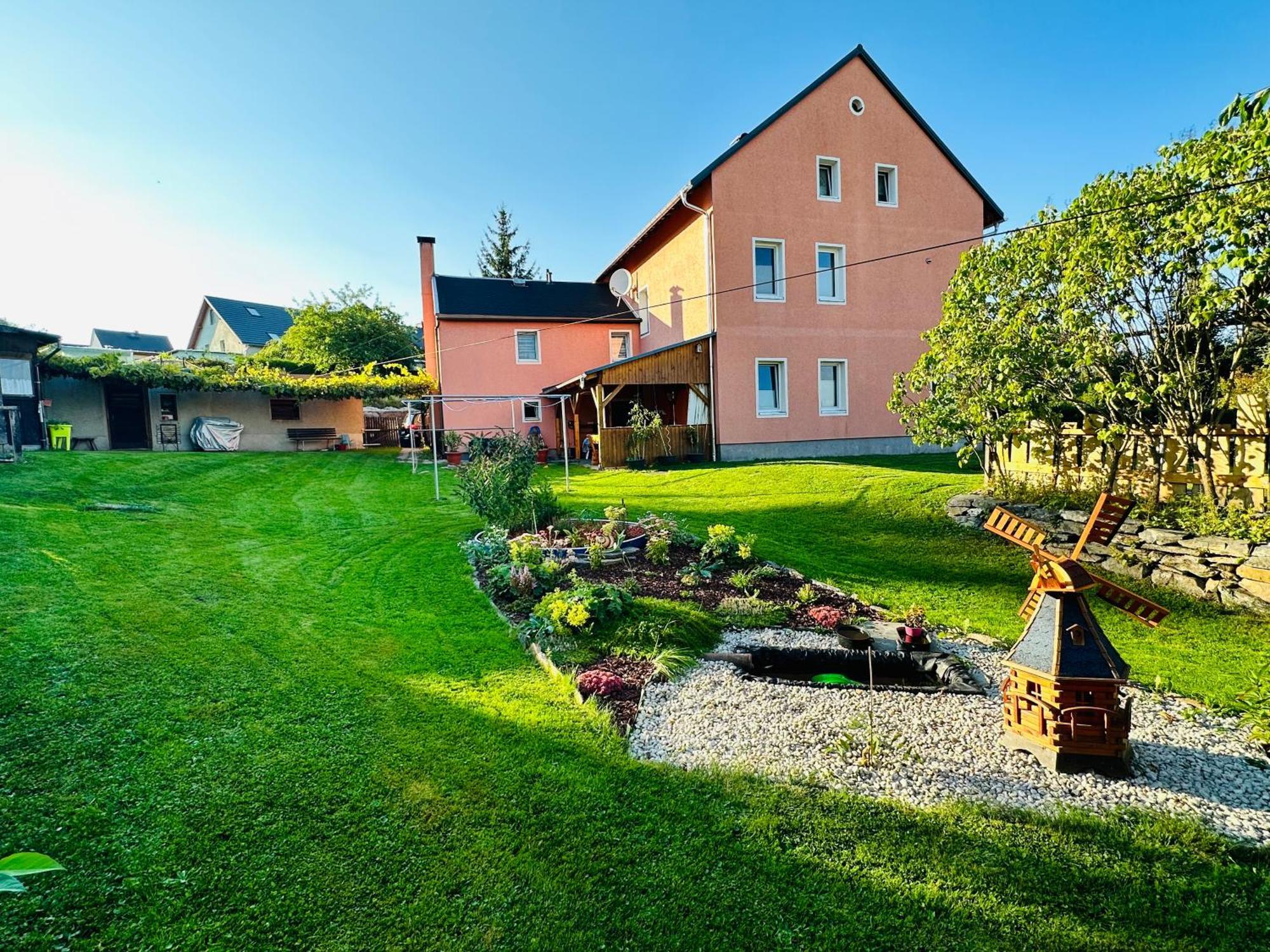 Gemuetliche Wohnung In Gruenhainichen Erzgebirge Grunhainichen Exteriör bild