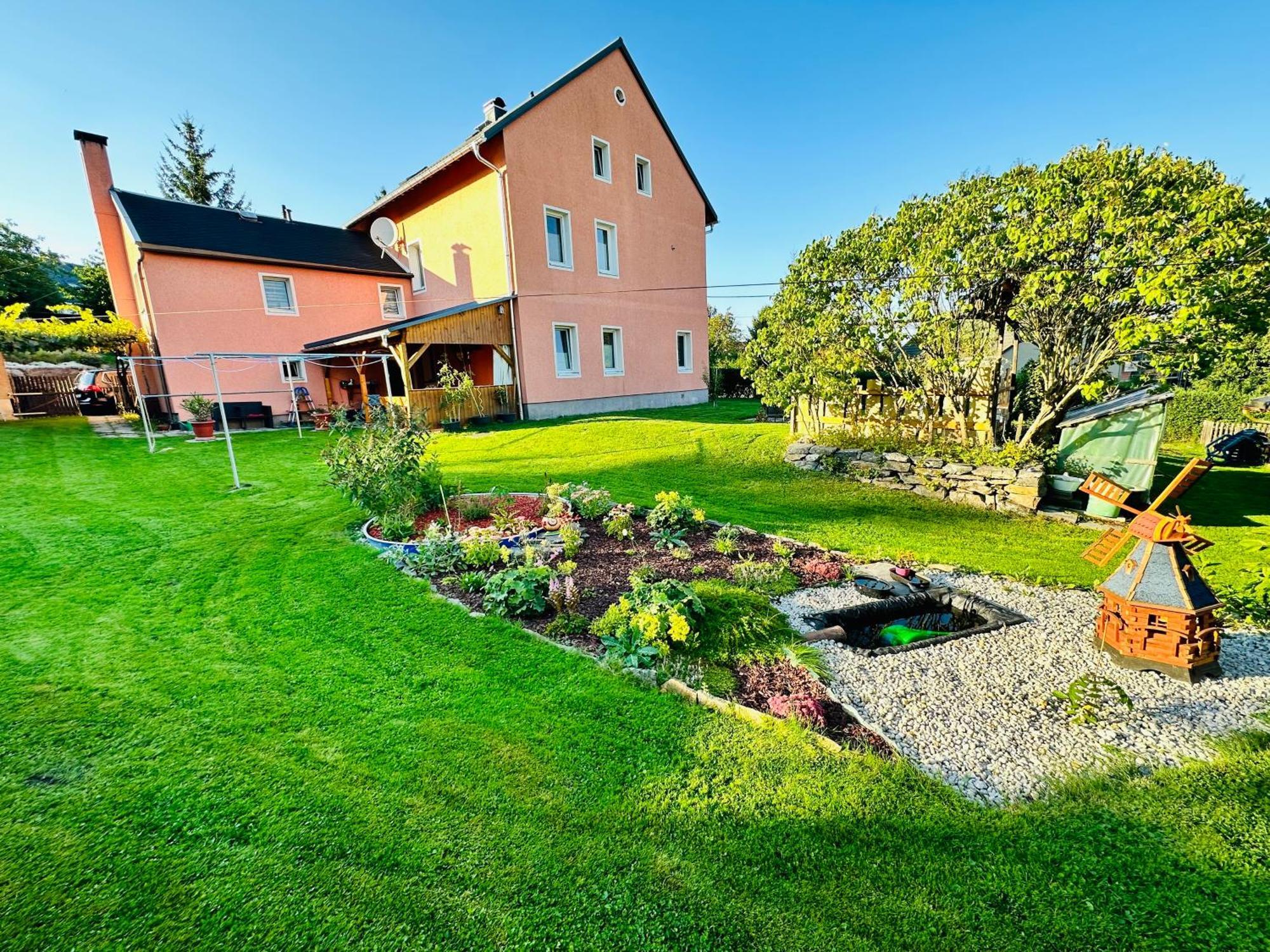 Gemuetliche Wohnung In Gruenhainichen Erzgebirge Grunhainichen Exteriör bild